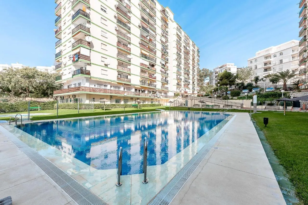 Apartment 797 Holiday Rentals - Luminoso Y Reformado Apartamento Para 2 Benalmadena Spain