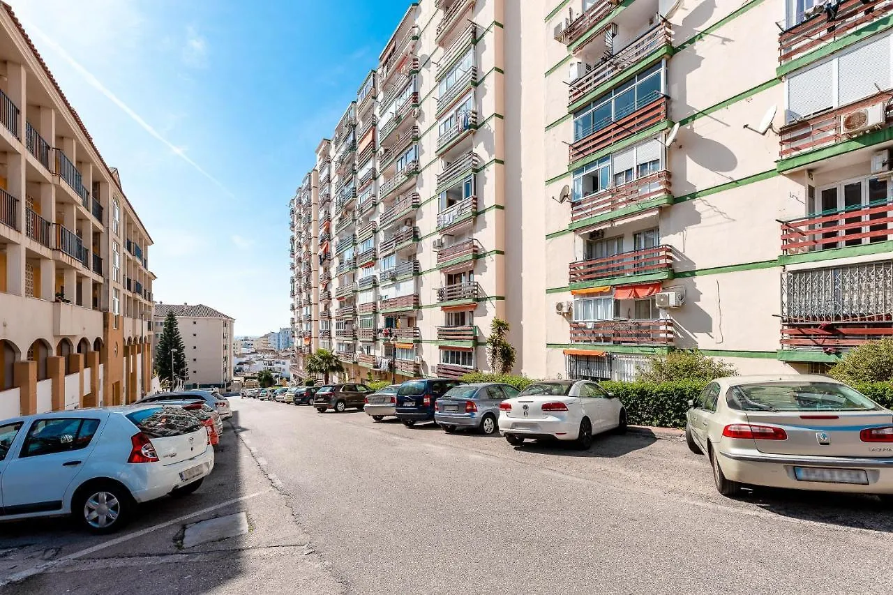797 Holiday Rentals - Luminoso Y Reformado Apartamento Para 2 Benalmadena Spain